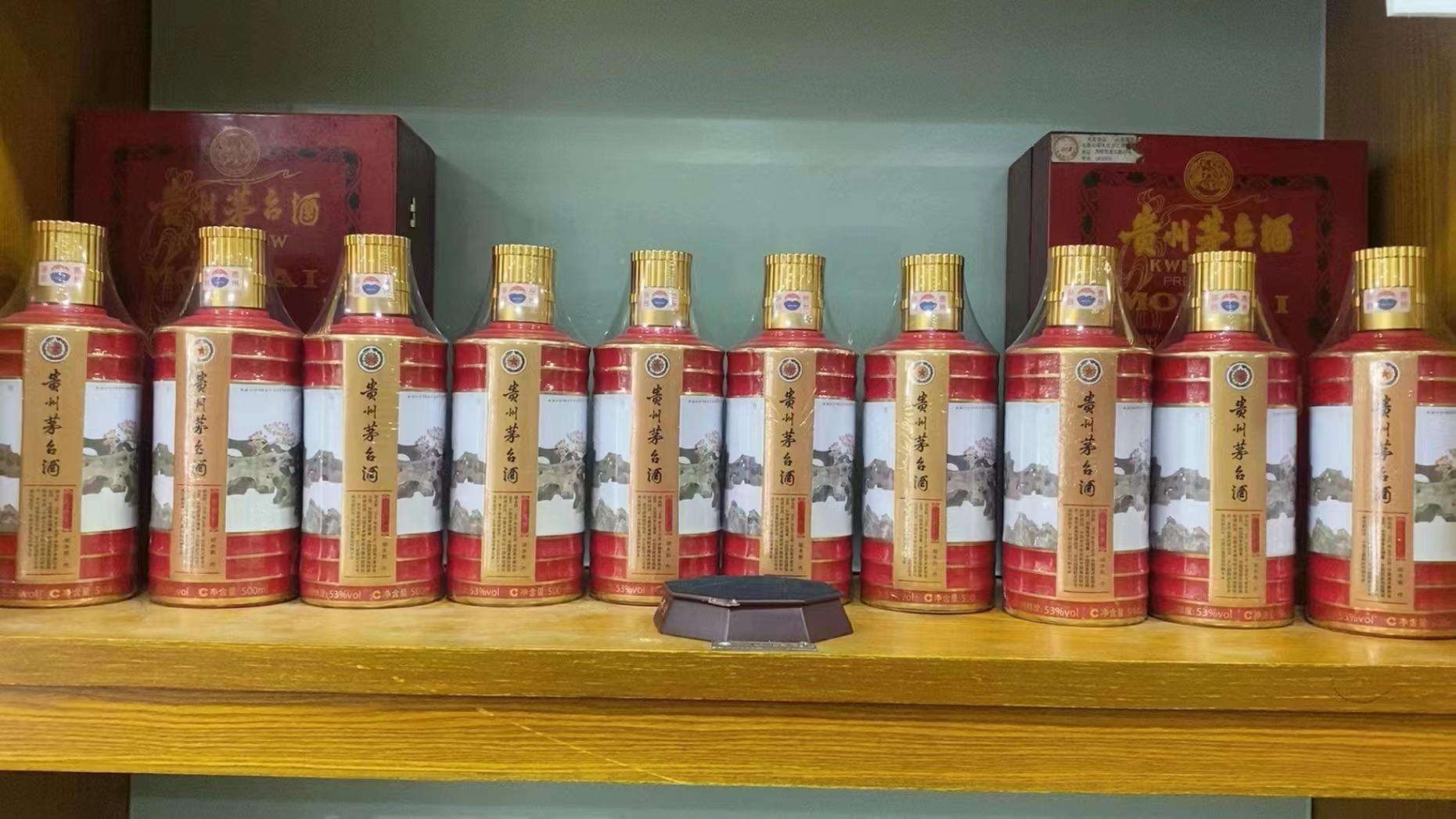 玉树回收50年茅台礼盒多少钱（最新更新行情）